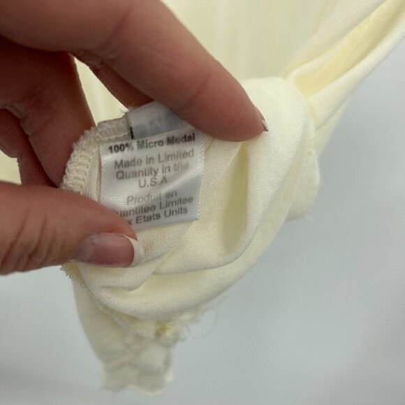 LAUREN MOSHI Sample Cream 100% Micro Modal Scoop Neck Short Sleeve Shirt Medium - Picture 5 of 6